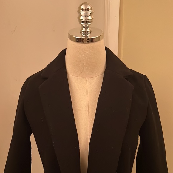 Black Zara Coat - Picture 2 of 5